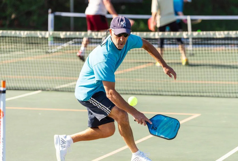 Kỹ thuật đánh pickleball Volley