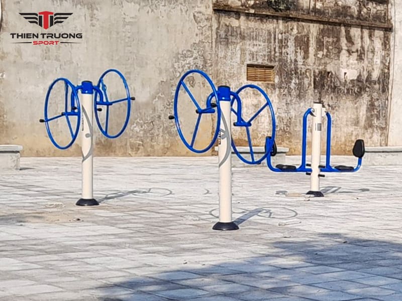 lap dat thiet bi the thao ngoai troi tai son tay 1
