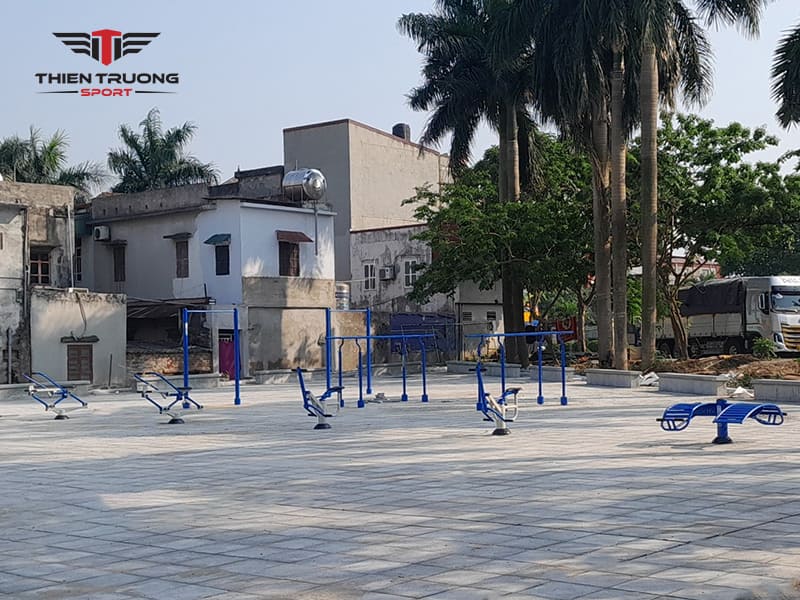 lap dat thiet bi the thao ngoai troi tai son tay 11