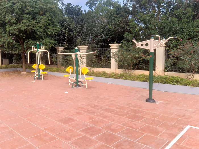 lap dat thiet bi the thao ngoai troi