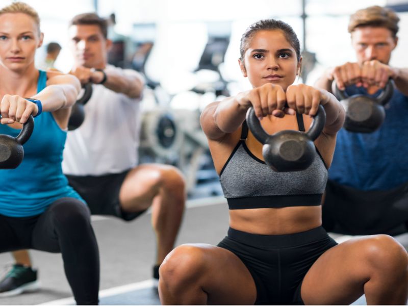 Giữ dáng eo thon nhờ có lịch tập Gym hoàn hảo