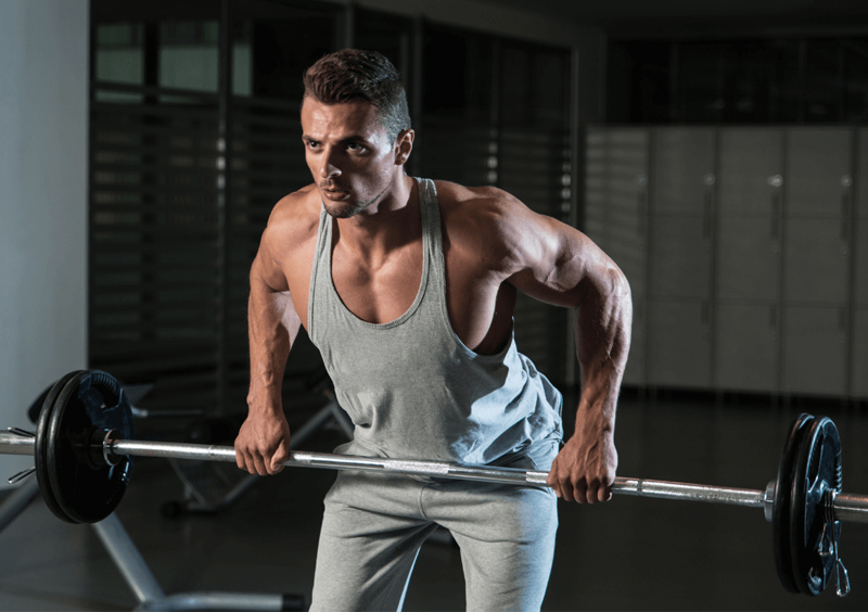 Không khóa khớp gối khi tập Bent Over Barbell Row