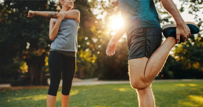 Hướng dẫn 7 bài tập khởi động trước Squat đánh thức cơ thể