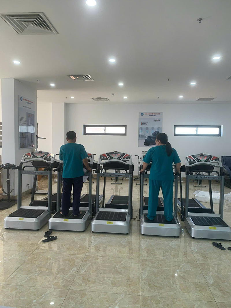 Máy Massage phòng tập Super Fit 