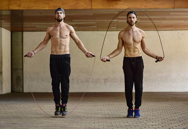 Nhảy dây là bài tập khỏi động boxing hiệu quả nhất 