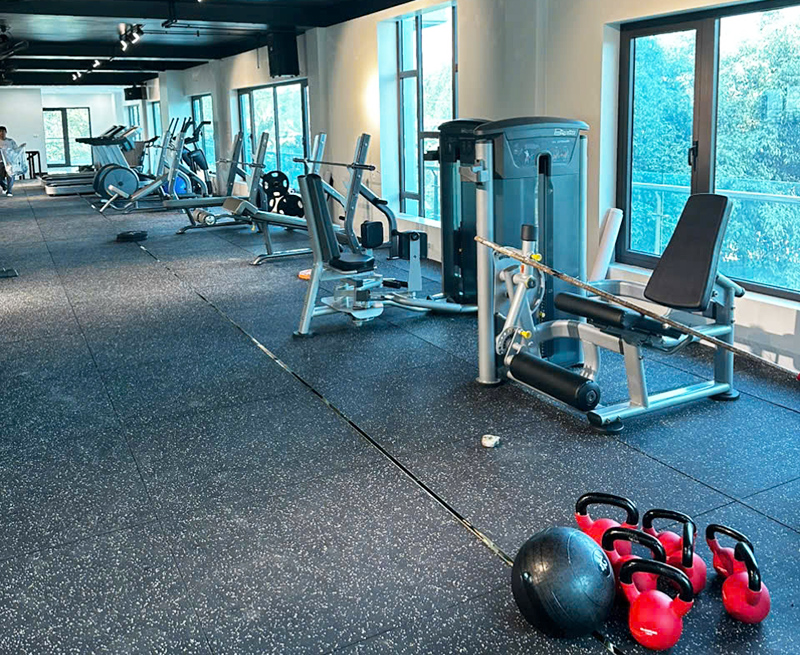 Lắp đặt thiết bị cho phòng Gym