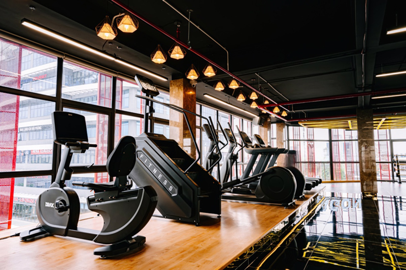 Phòng tập gym Diamond Fitness Center