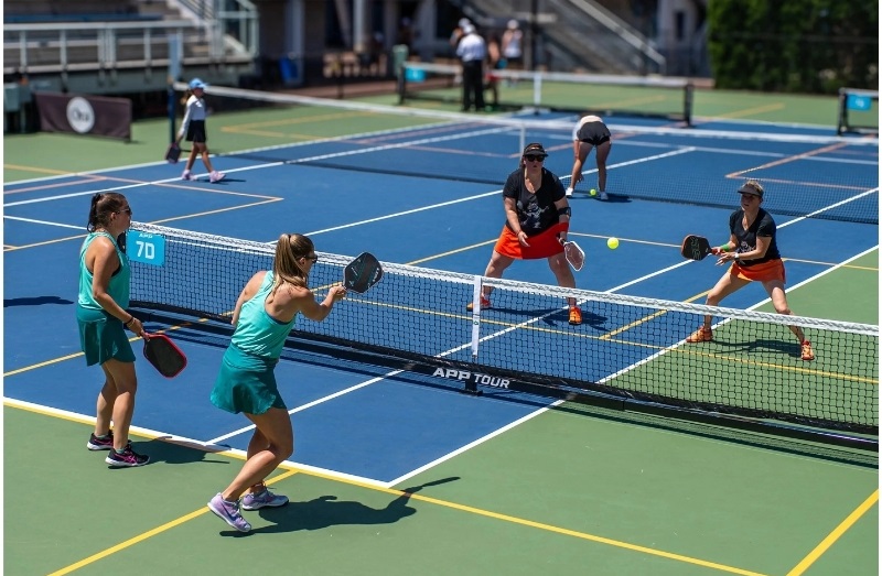 cách cầm vợt pickleball