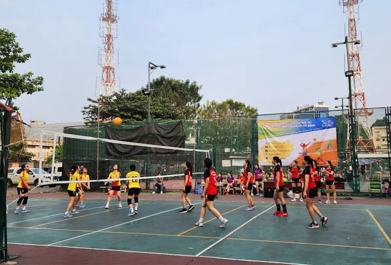 Sân bóng chuyền TPHCM Thăng Long
