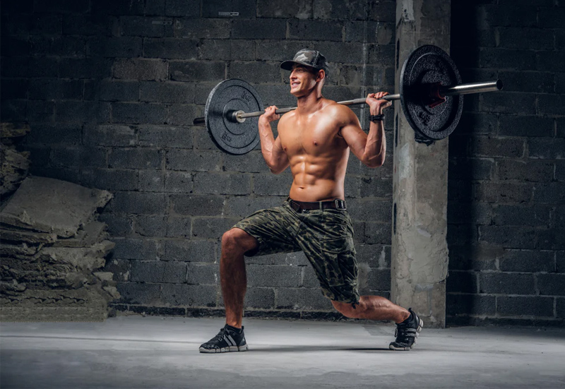 Tập Barbell Lunge đúng kỹ thuật