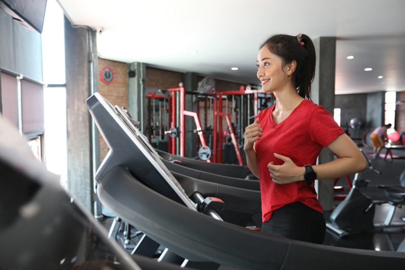 bài tập với máy chạy bộ