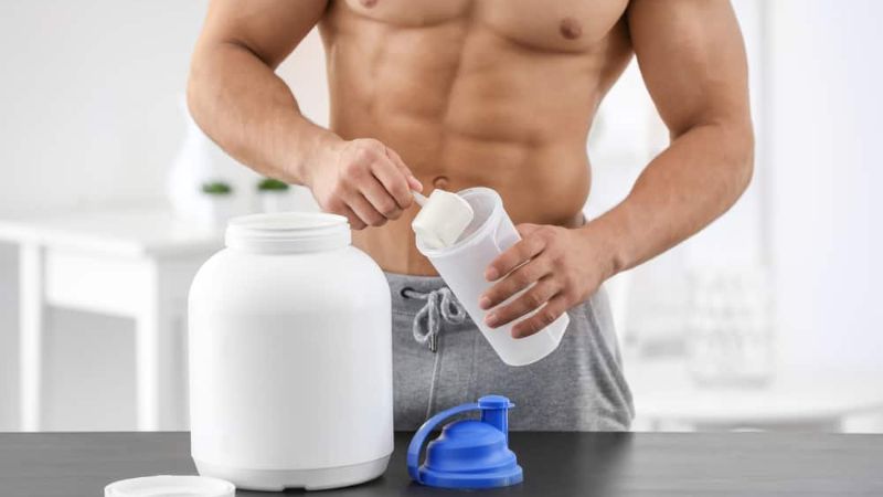Uống whey khoảng 30 phút trước buổi tập sẽ giúp tăng sức bền và hiệu suất tập