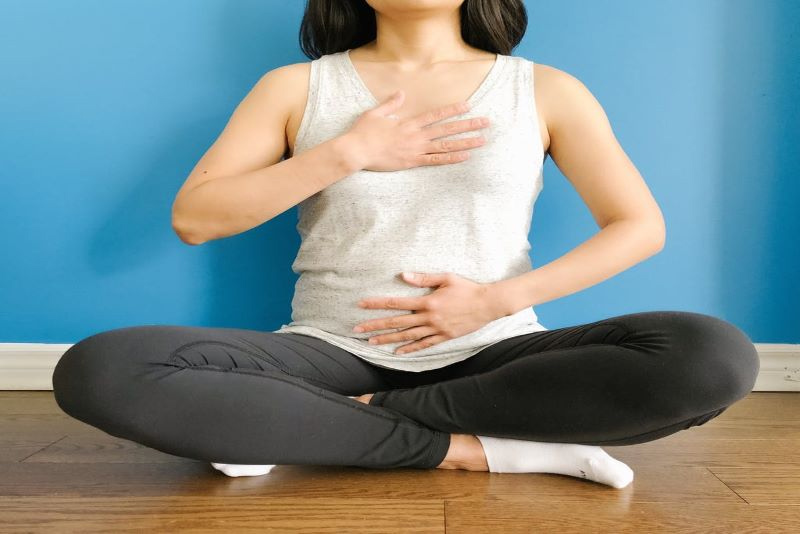 Bài tập hít thở bằng cơ hoành