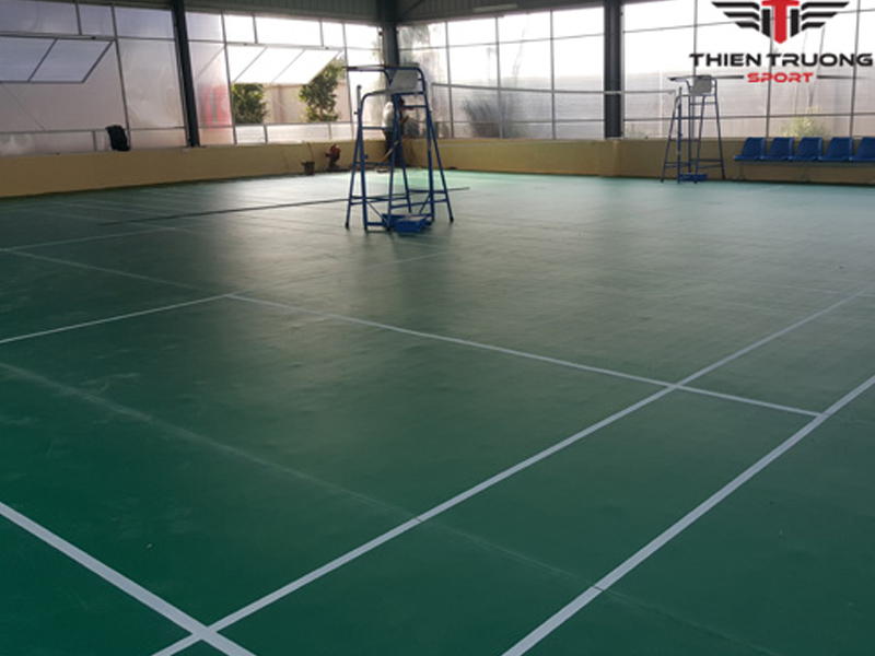 thi cong san cau long Vinh Phuc