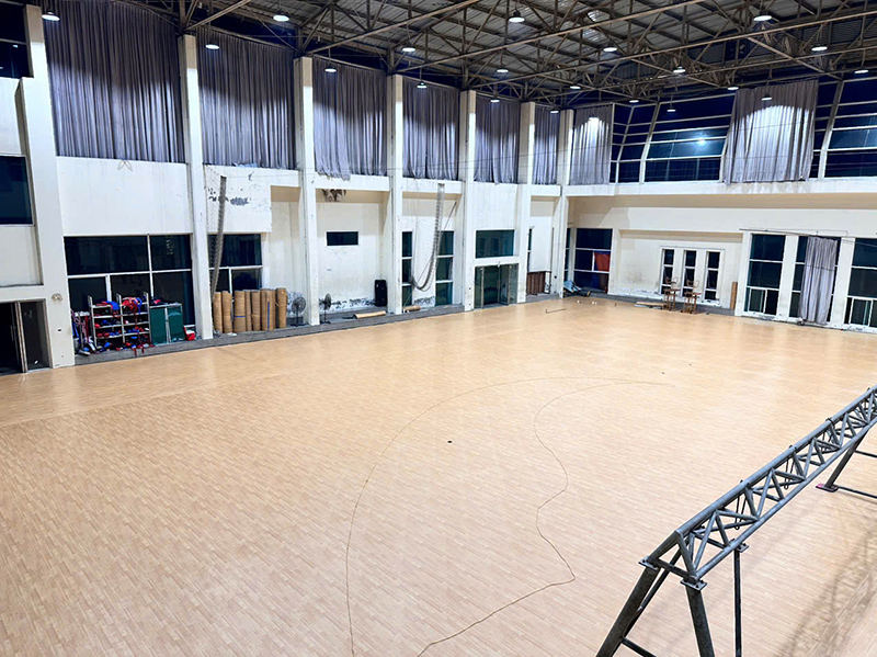 thi cong tham san da nang