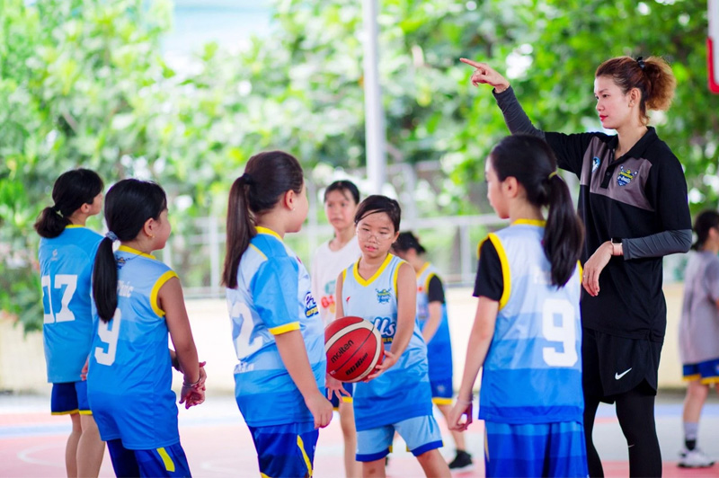 Trung tâm học bóng rổ cho trẻ em E-Balls