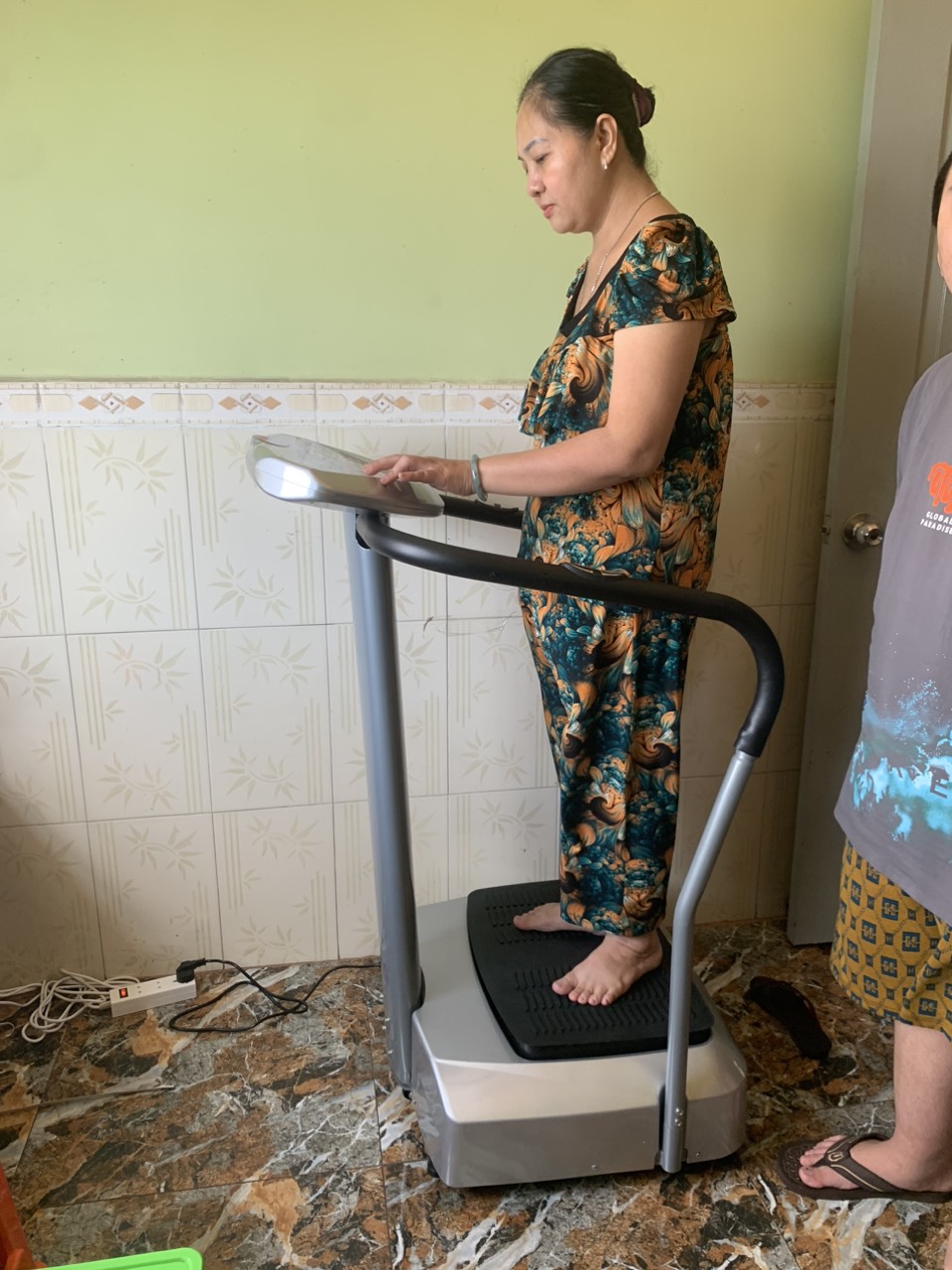 Máy rung toàn thân Crazy Fit
